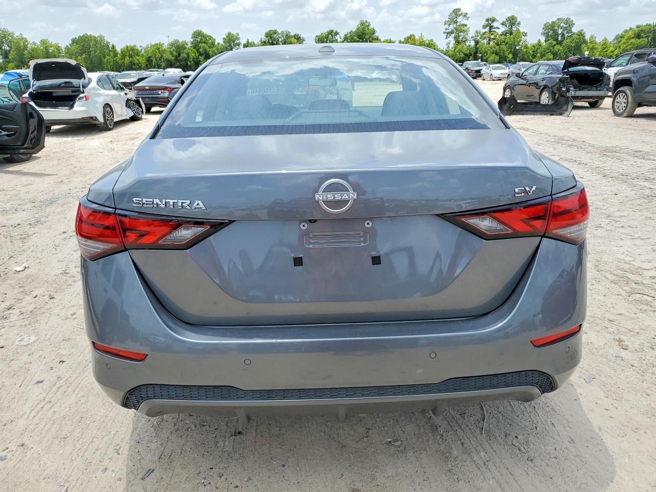 2024 NISSAN SENTRA