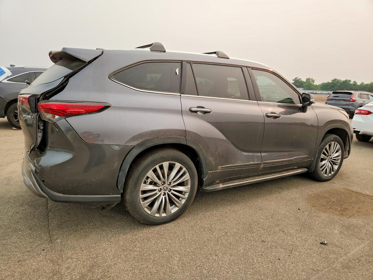 2023 TOYOTA HIGHLANDER