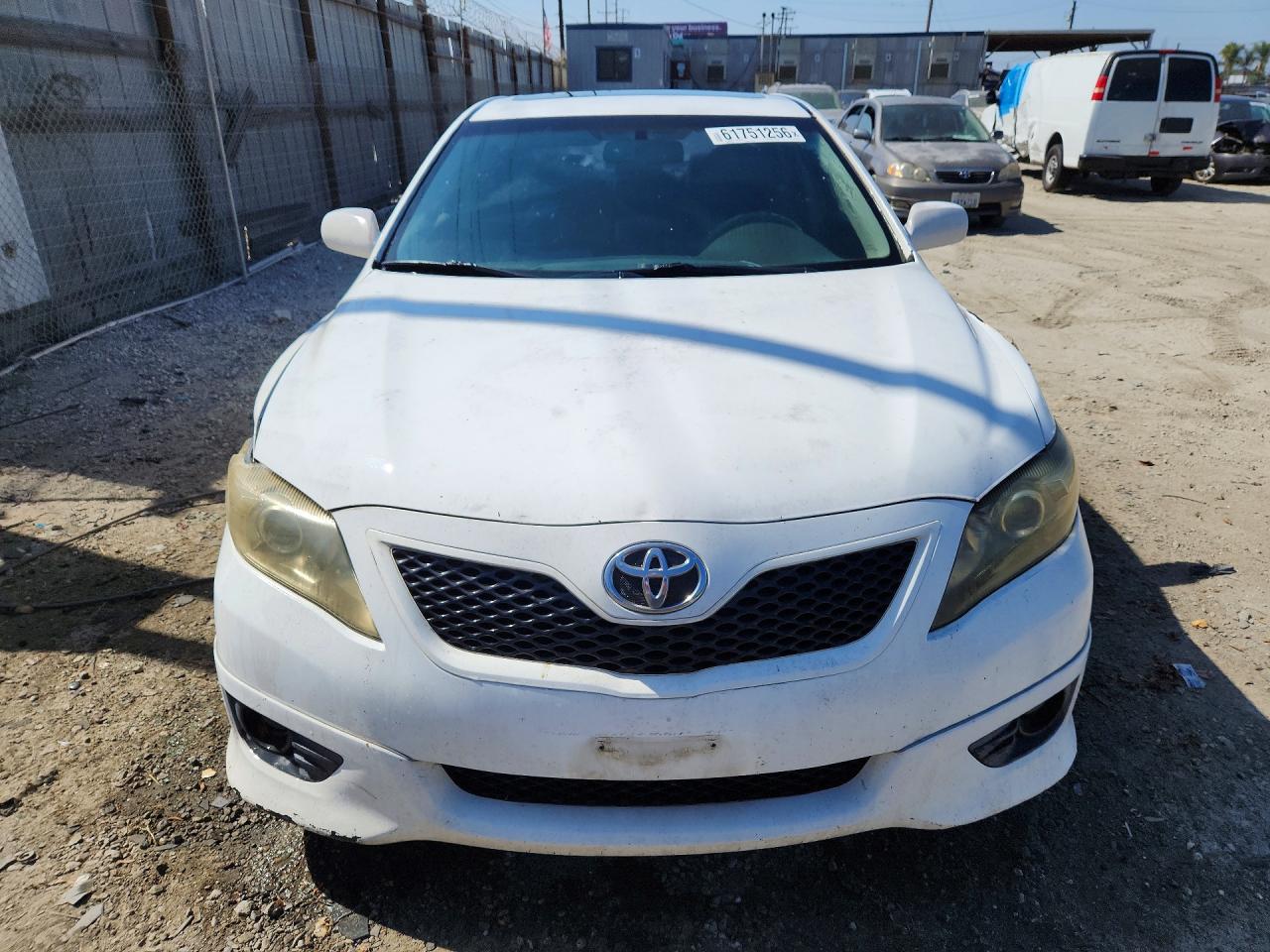 2011 TOYOTA CAMRY