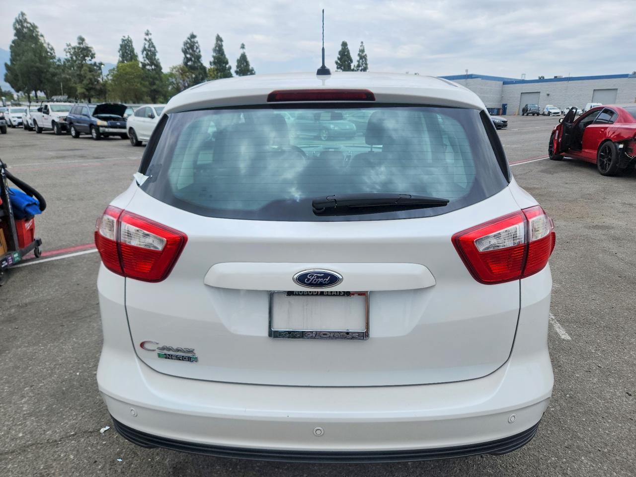 2016 FORD CMAX