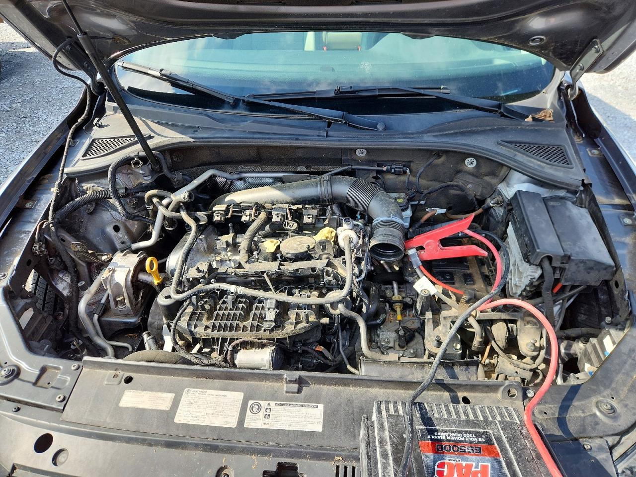 2015 VOLKSWAGEN PASSAT