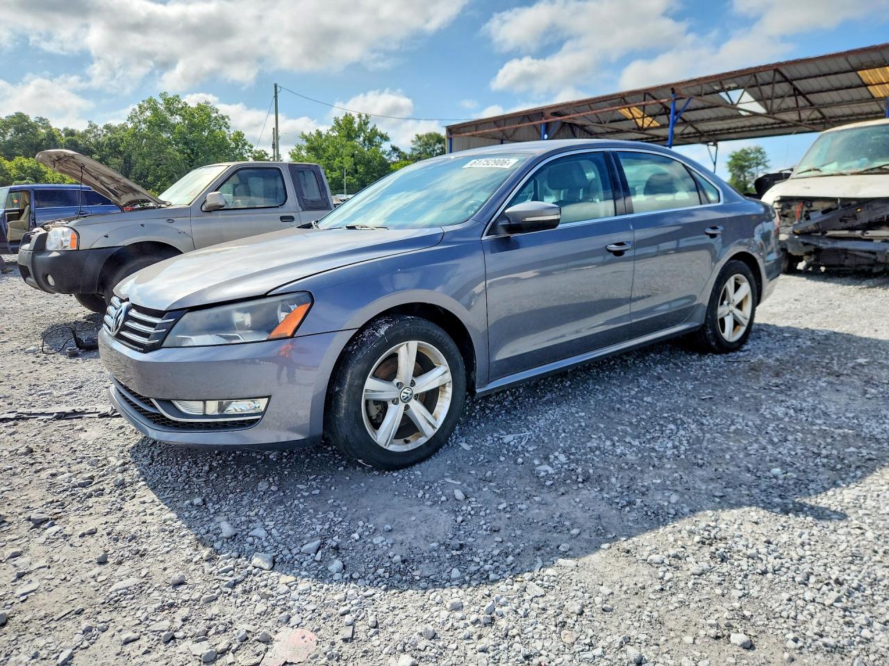 2015 VOLKSWAGEN PASSAT
