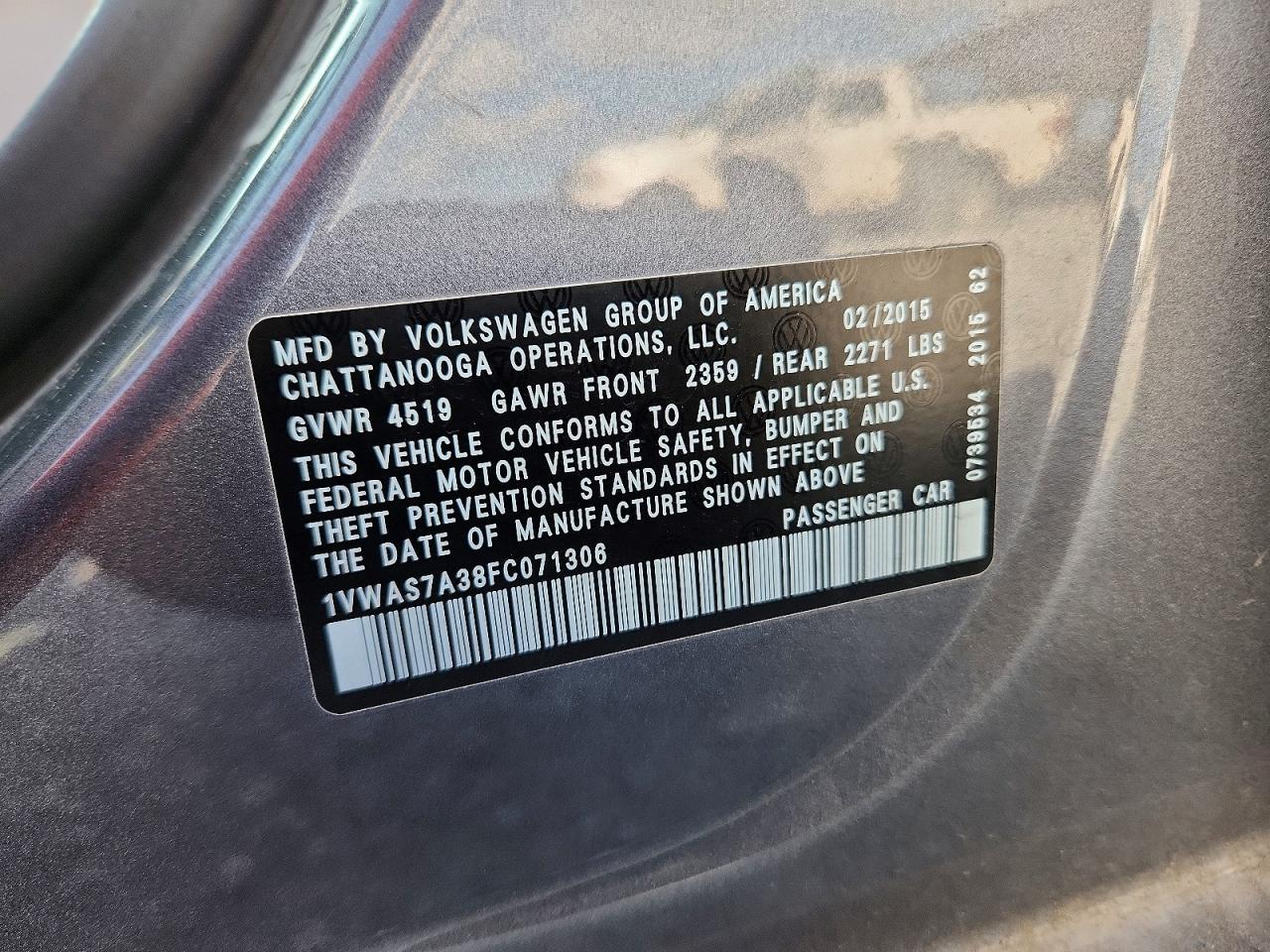 2015 VOLKSWAGEN PASSAT