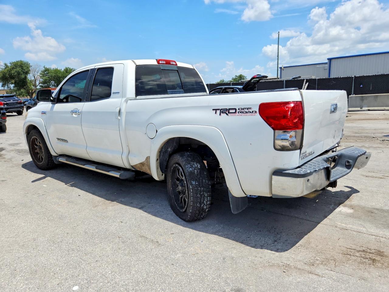 2008 TOYOTA TUNDRA