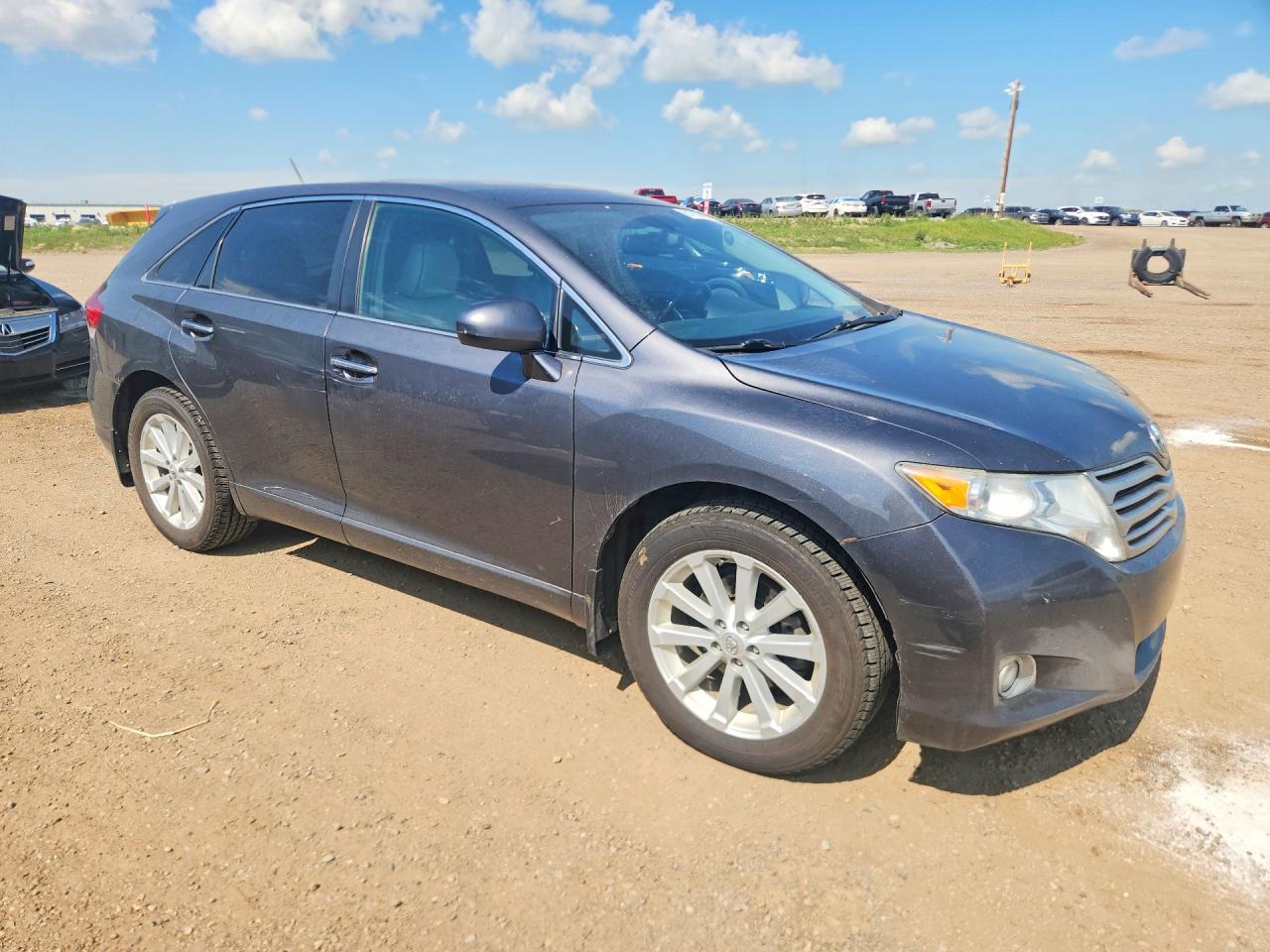 2011 TOYOTA VENZA