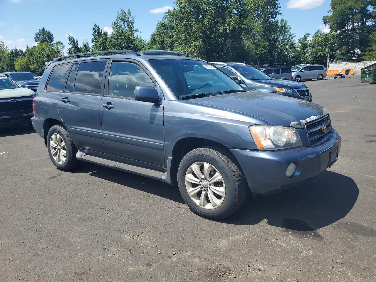 2002 TOYOTA HIGHLANDER