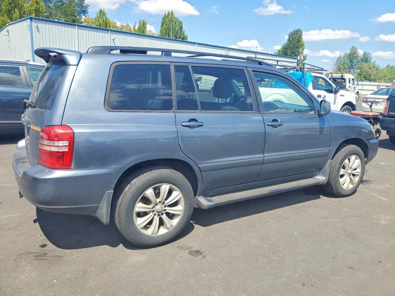 2002 TOYOTA HIGHLANDER
