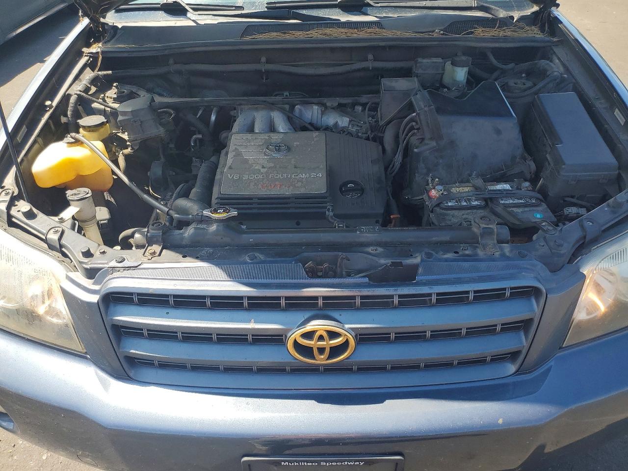2002 TOYOTA HIGHLANDER