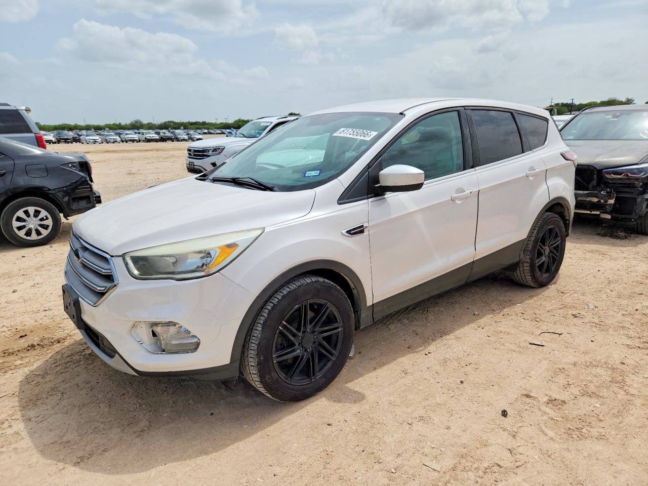 2017 FORD ESCAPE