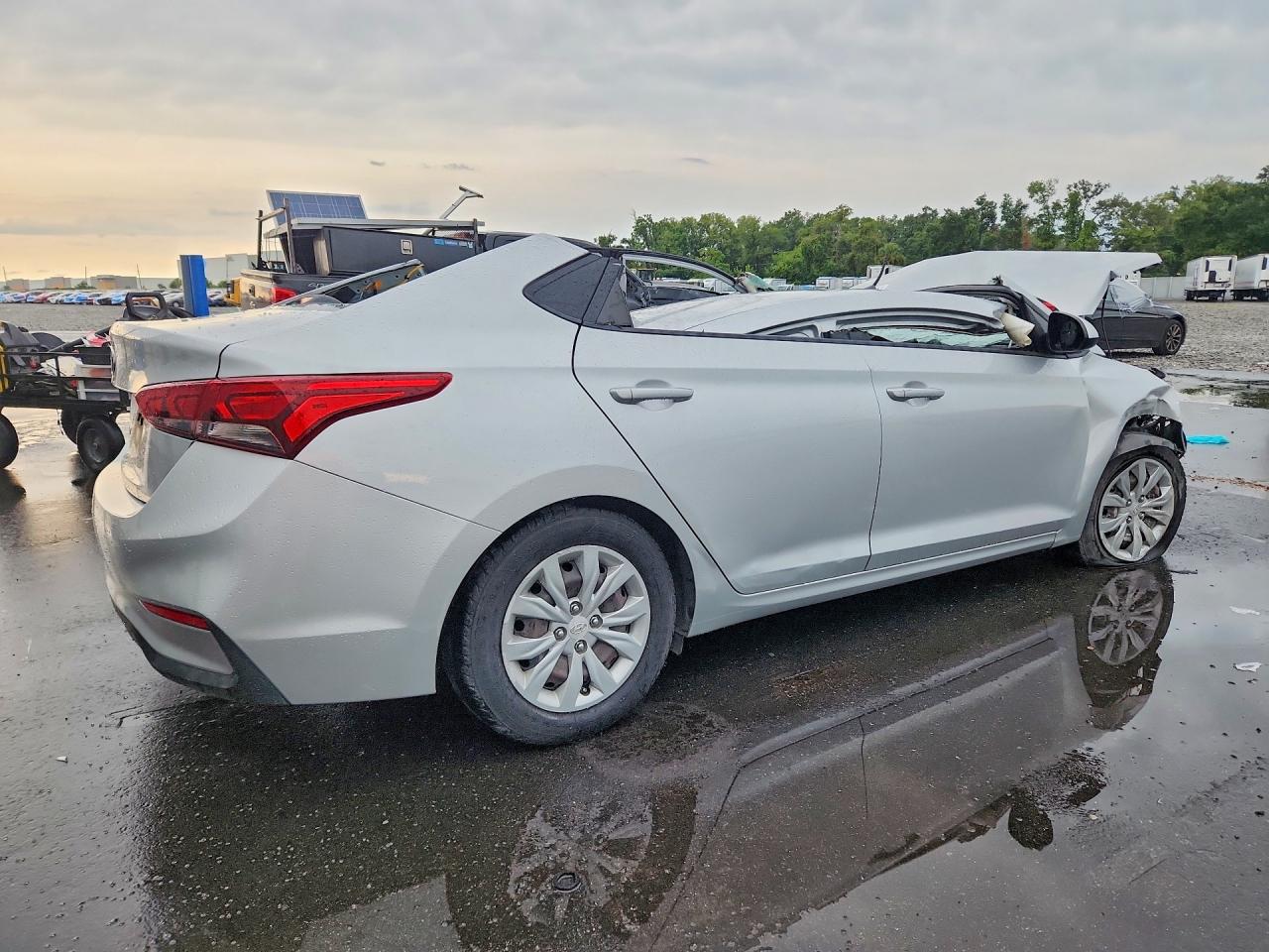 2021 HYUNDAI ACCENT