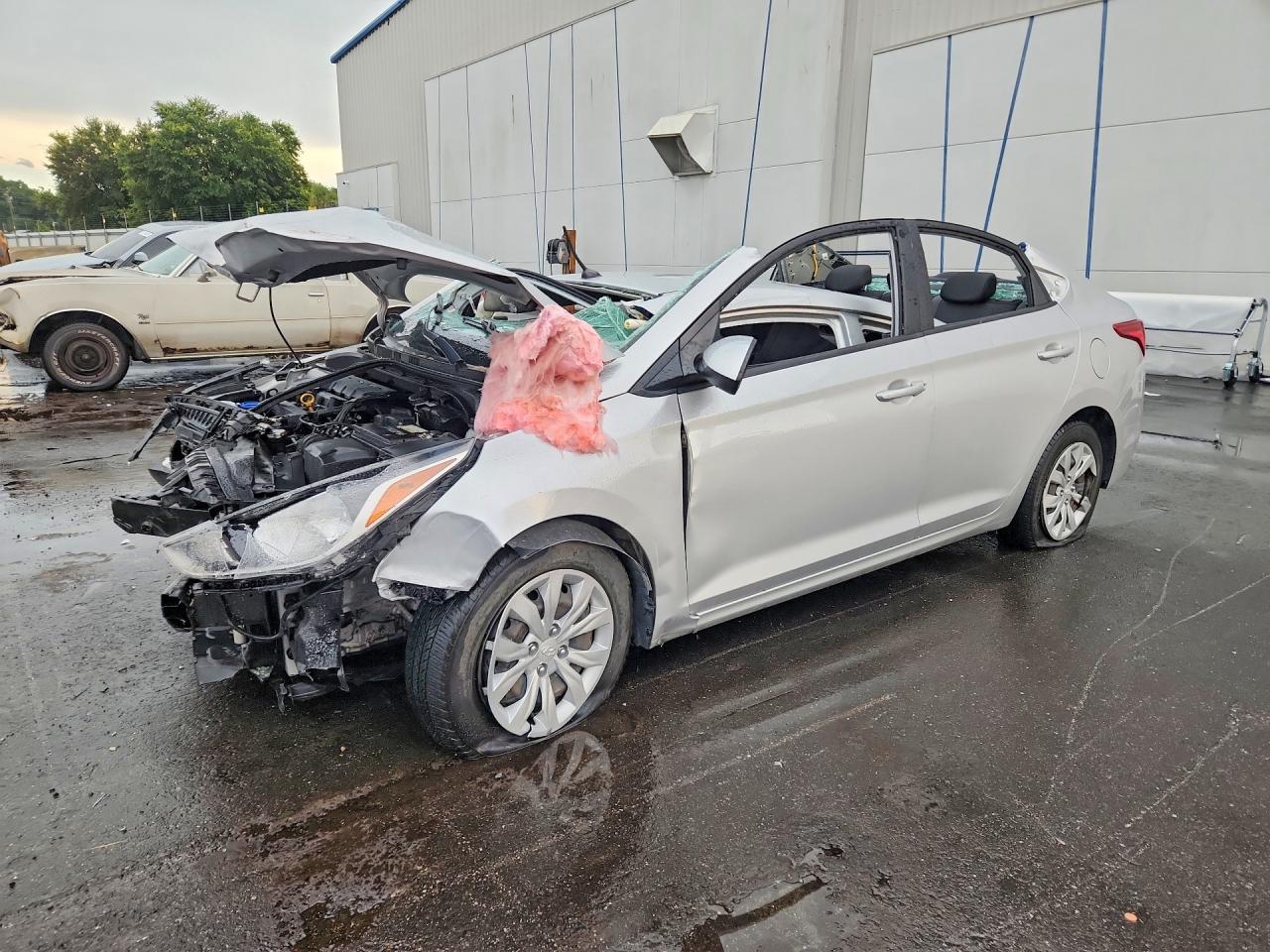 2021 HYUNDAI ACCENT