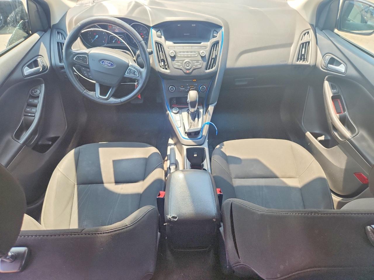 2017 FORD FOCUS