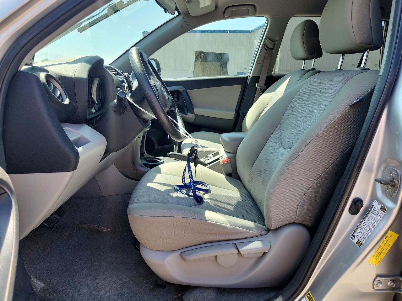 2009 TOYOTA RAV4