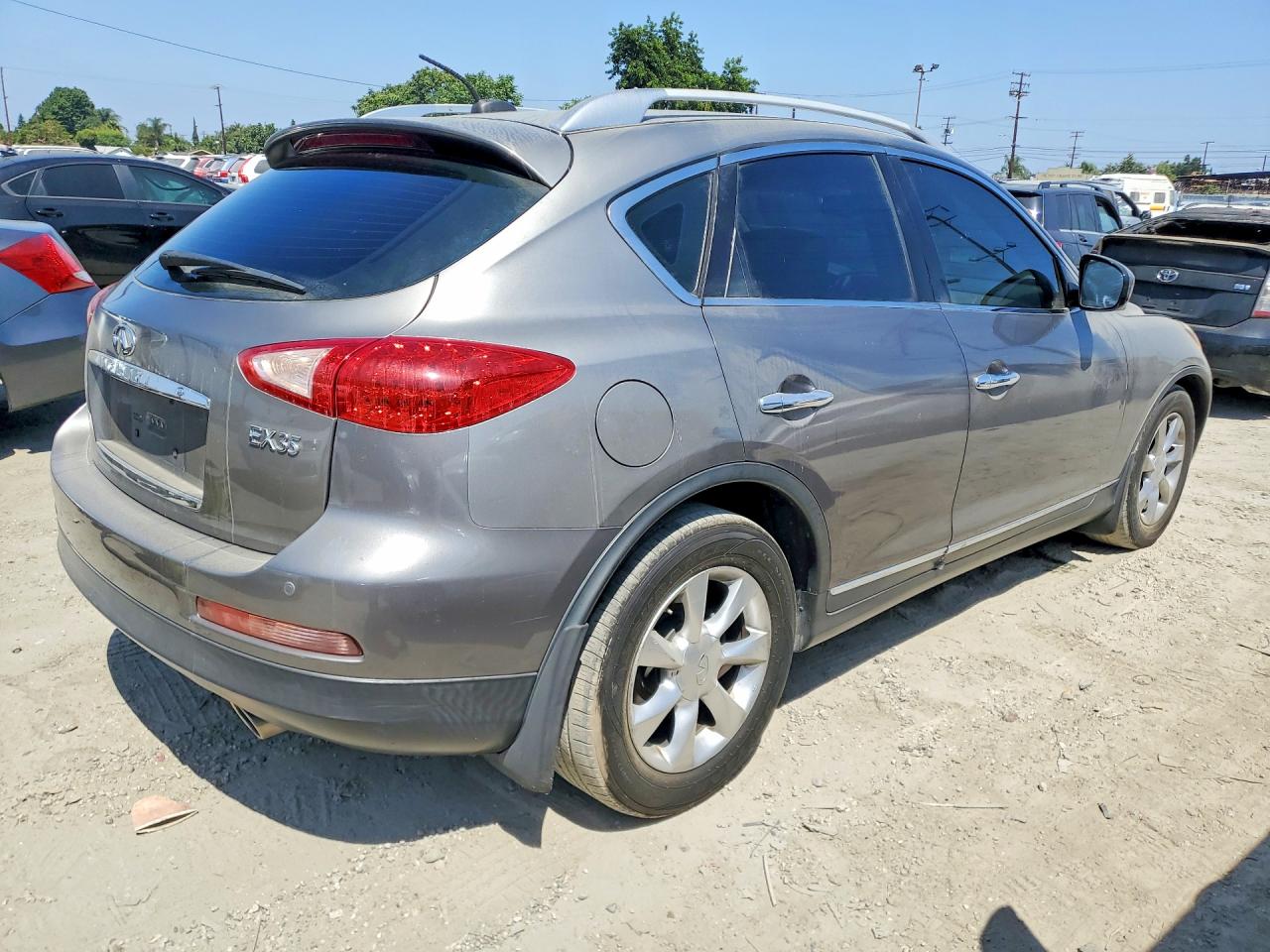 2010 INFINITI EX35