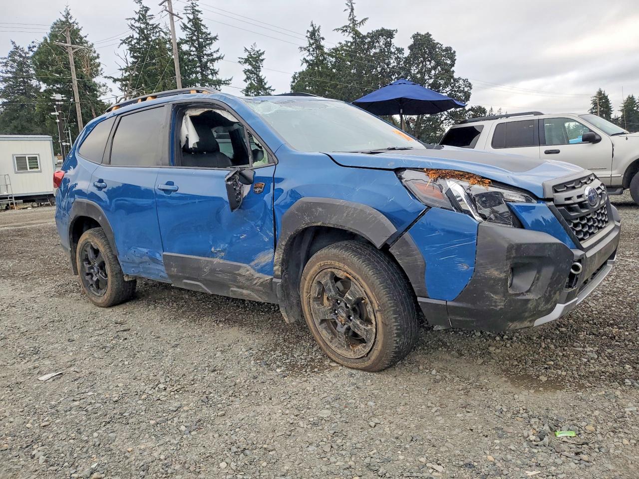 2022 SUBARU FORESTER