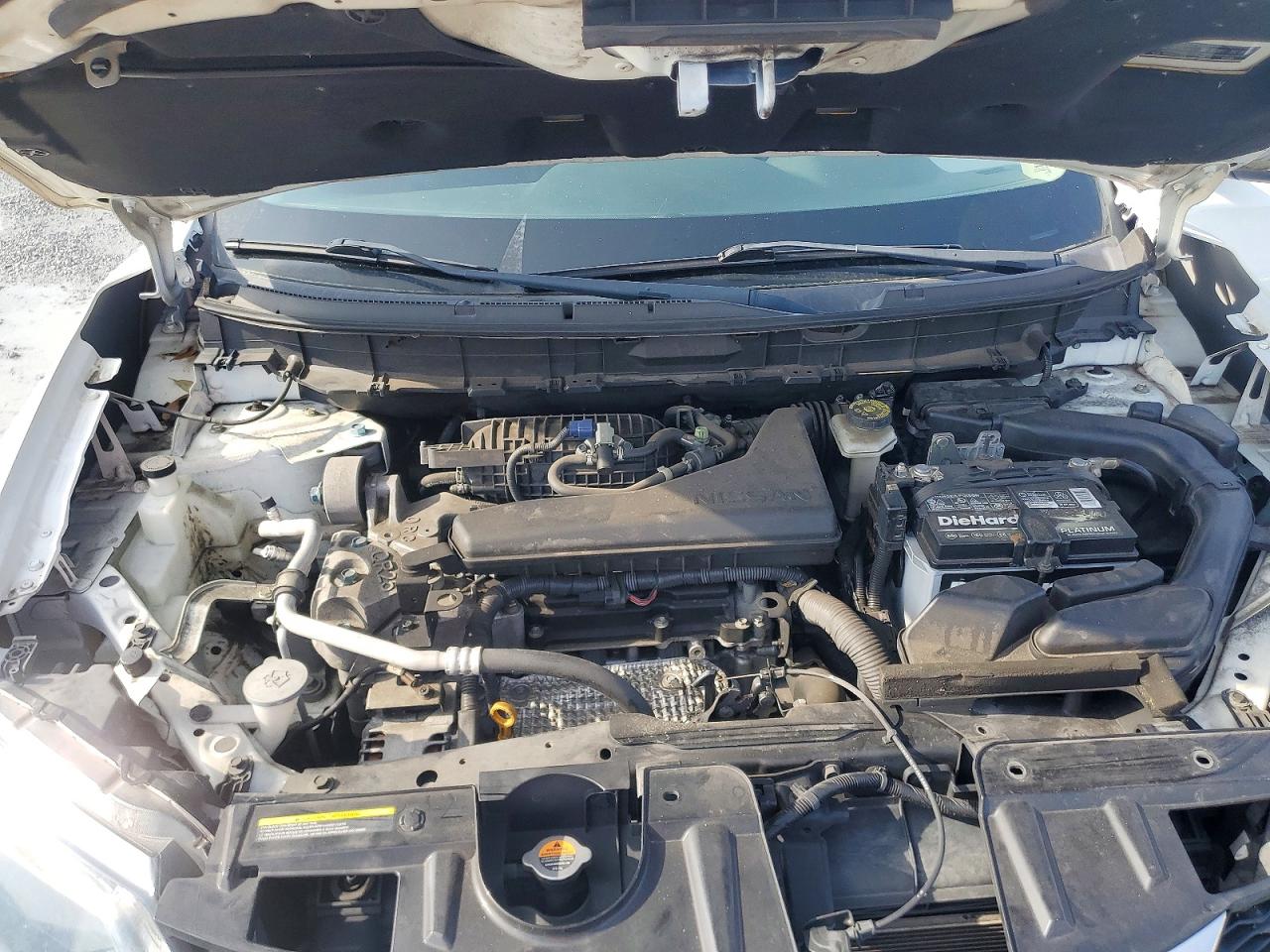 2016 NISSAN ROGUE