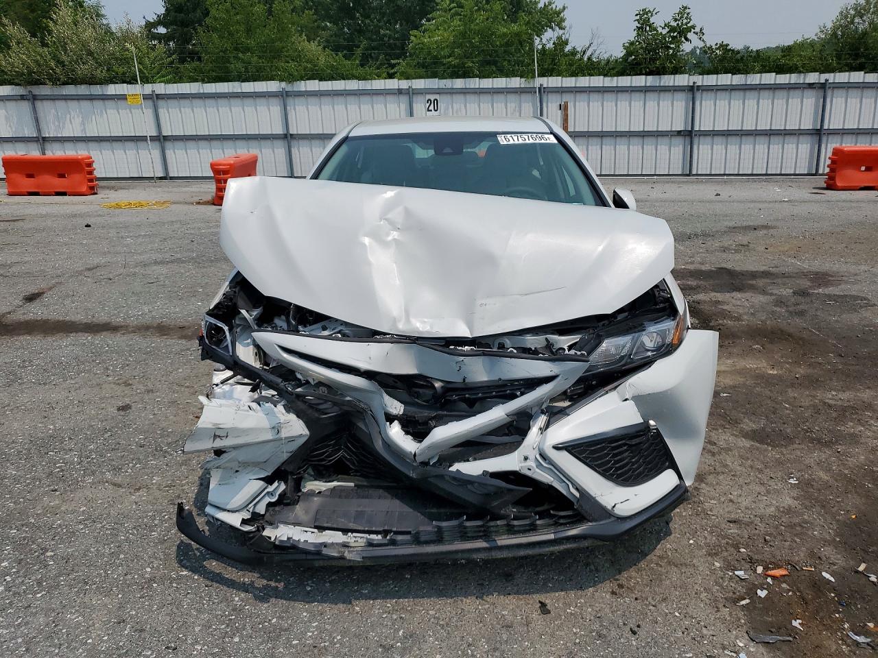 2024 TOYOTA CAMRY