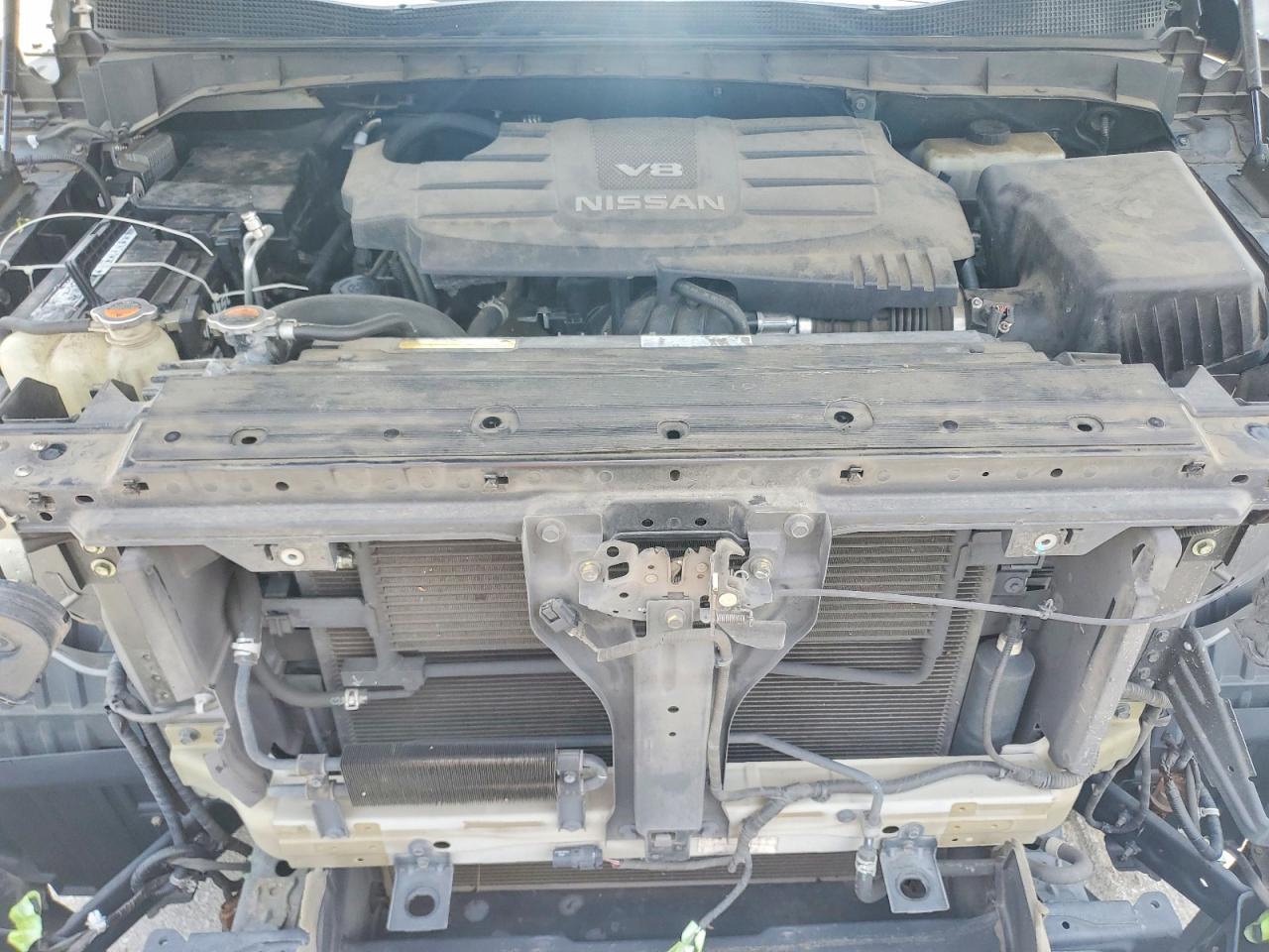 2017 NISSAN TITAN
