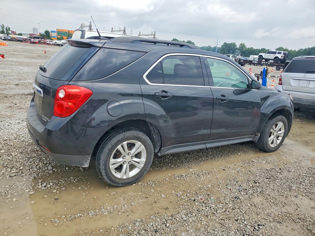 2011 CHEVROLET EQUINOX