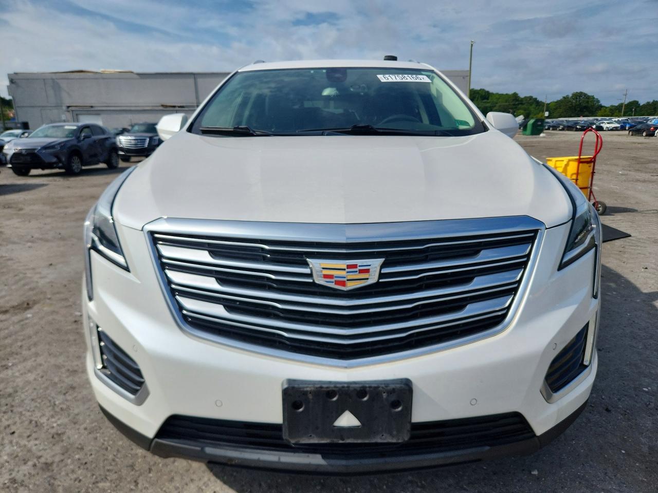2017 CADILLAC XT5
