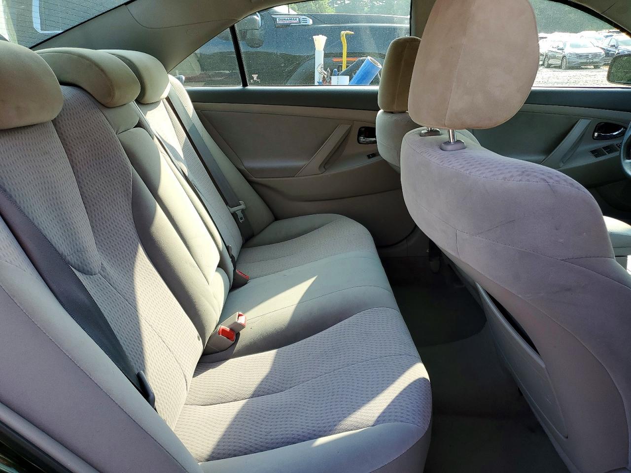 2011 TOYOTA CAMRY