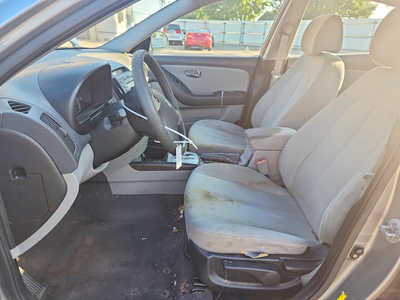 2010 HYUNDAI ELANTRA