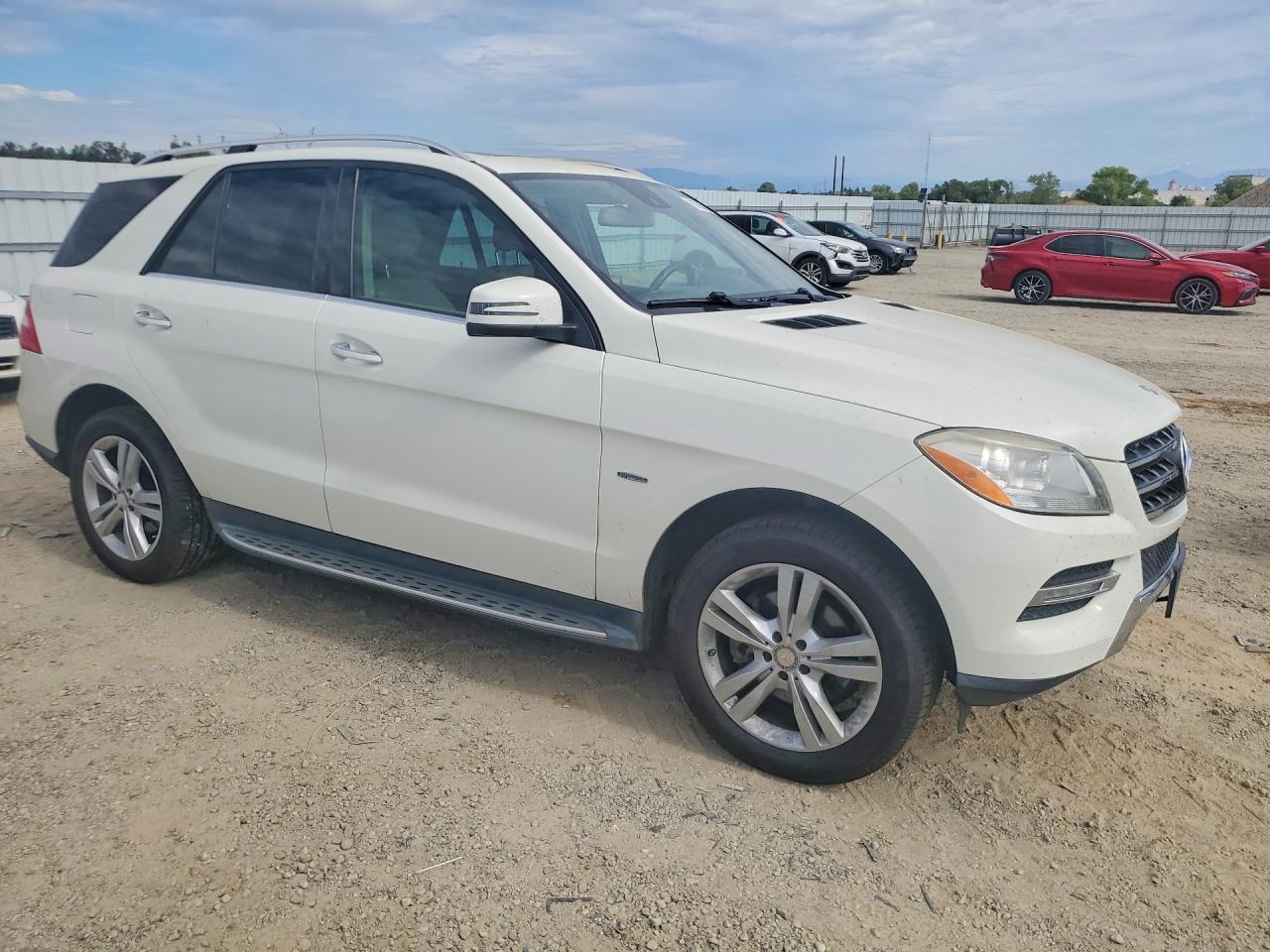 2012 MERCEDES-BENZ ML 350 BLU