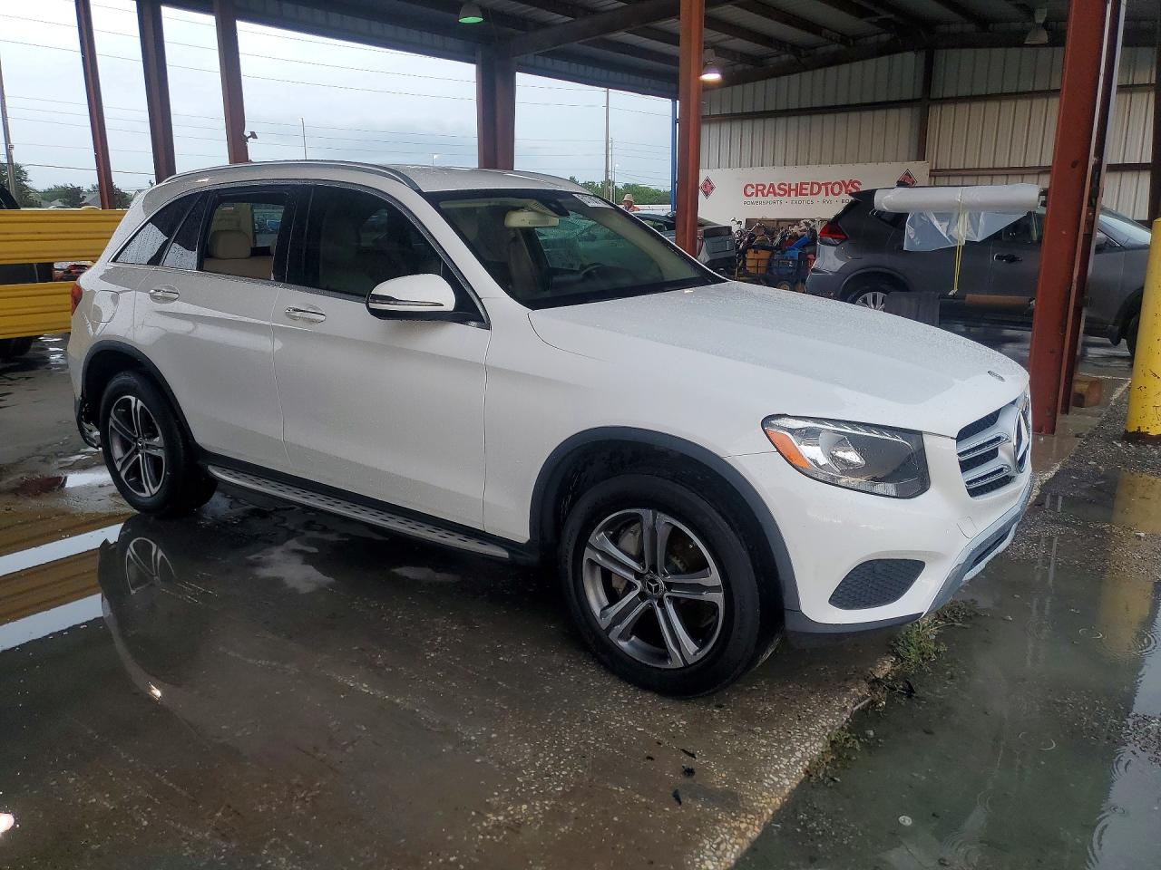 2019 MERCEDES-BENZ GLC-CLASS