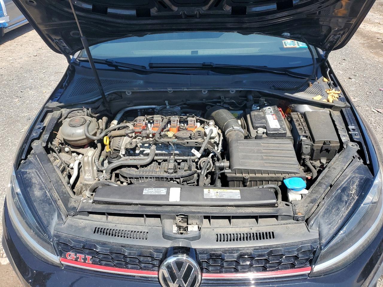 2020 VOLKSWAGEN GTI
