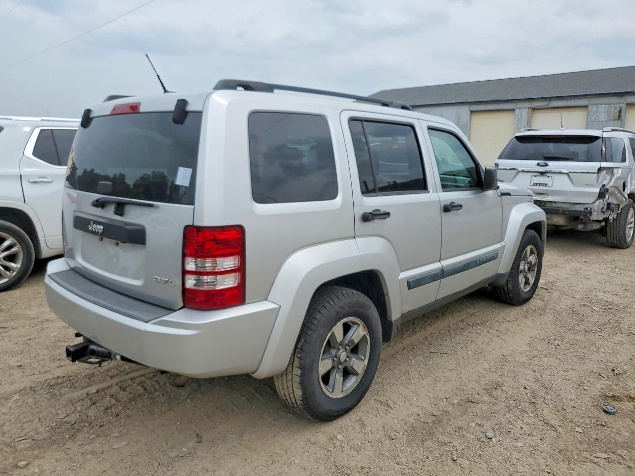 2008 JEEP LIBERTY