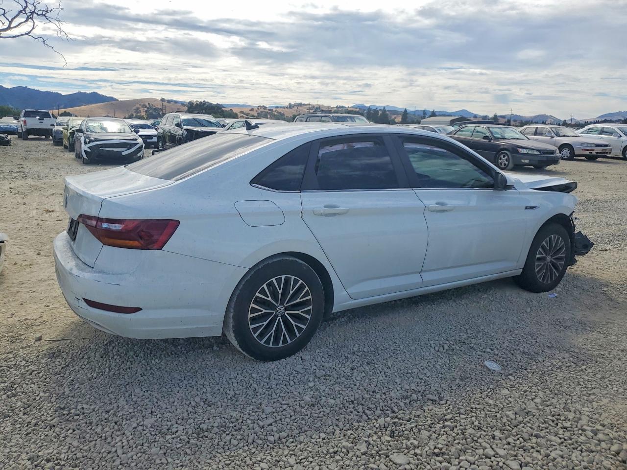 2019 VOLKSWAGEN JETTA