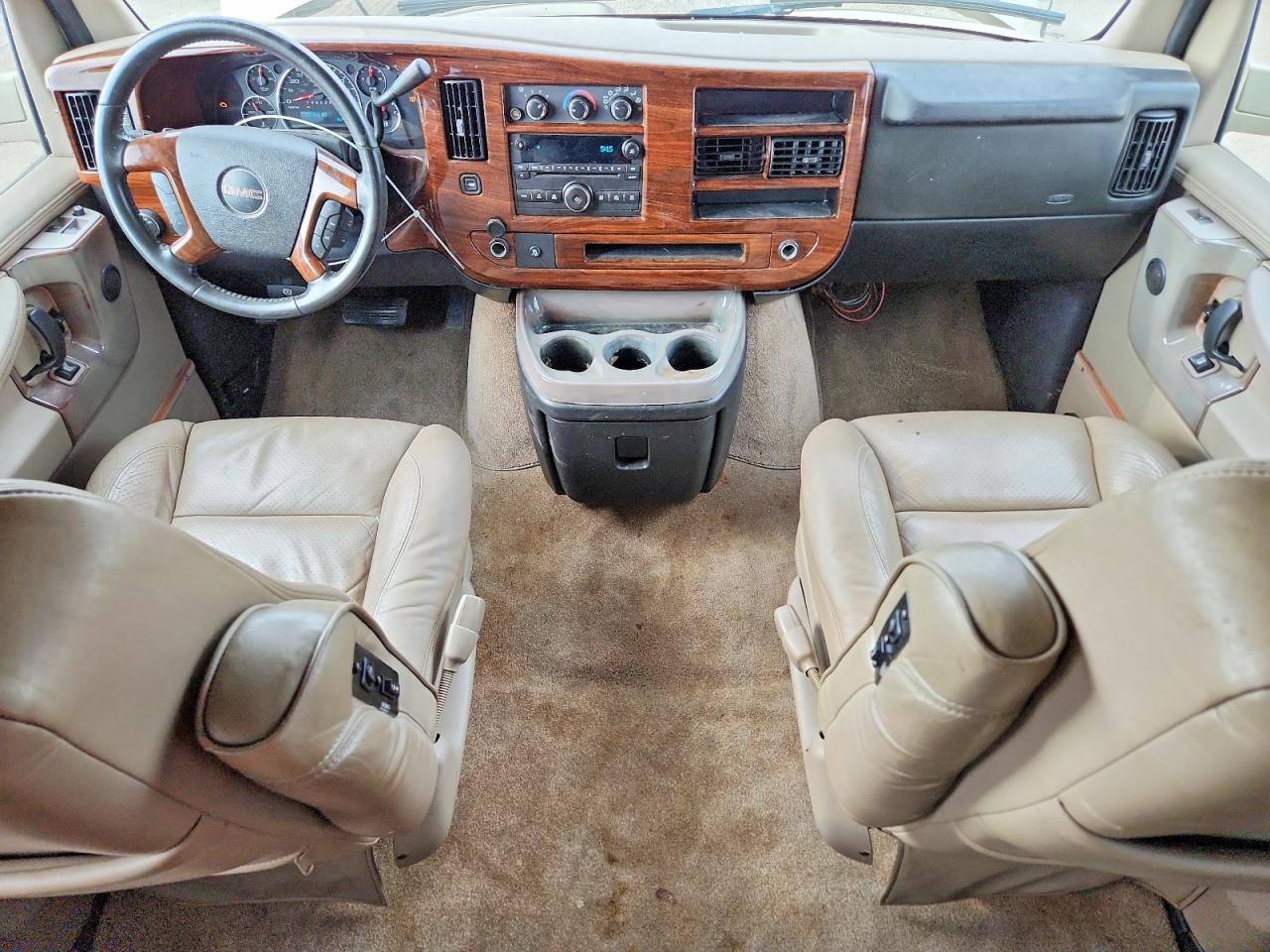 2010 GMC SAVANA