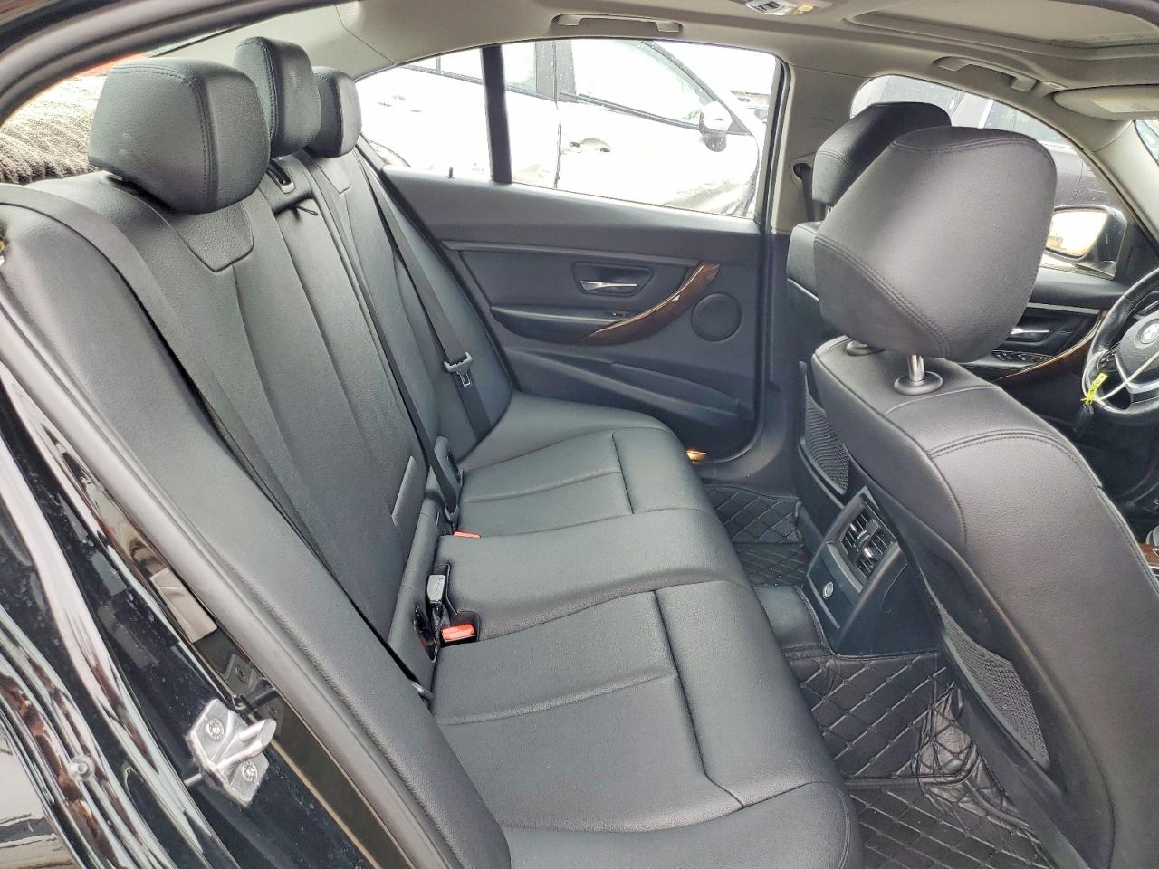 2014 BMW 3 SERIES