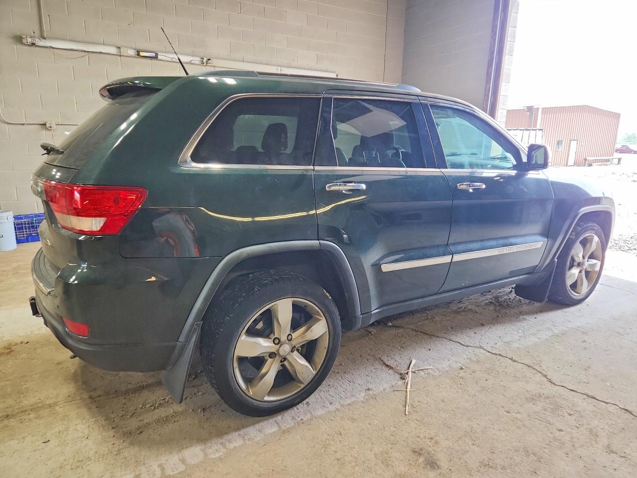 2011 JEEP CHEROKEE