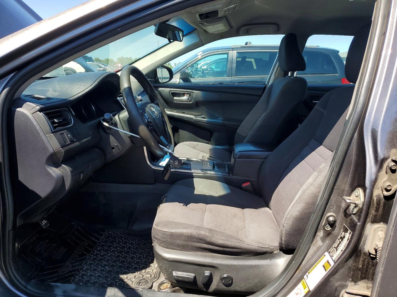 2016 TOYOTA CAMRY SOLA