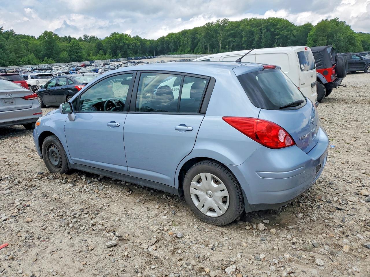 2012 NISSAN VERSA