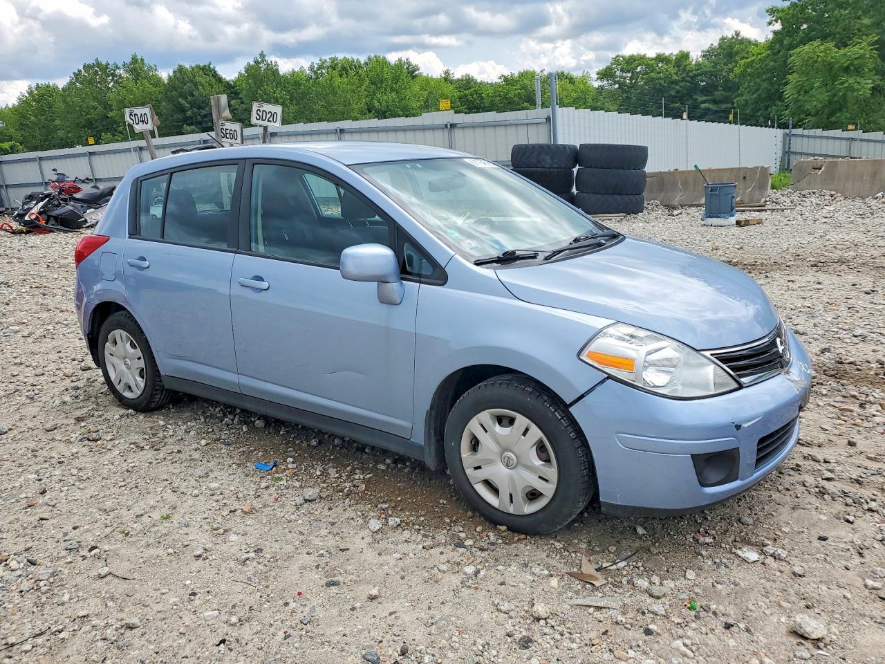 2012 NISSAN VERSA
