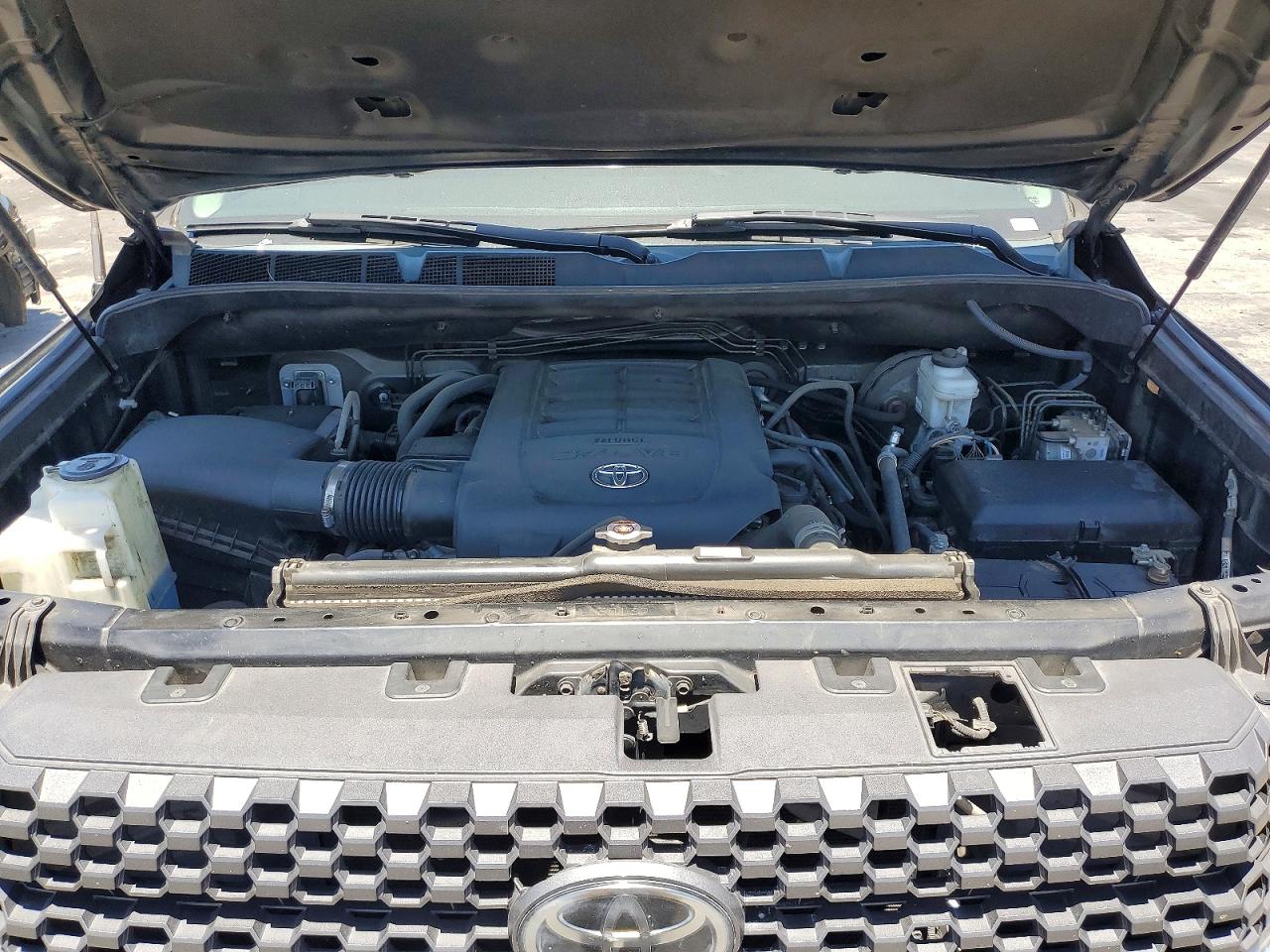 2019 TOYOTA TUNDRA