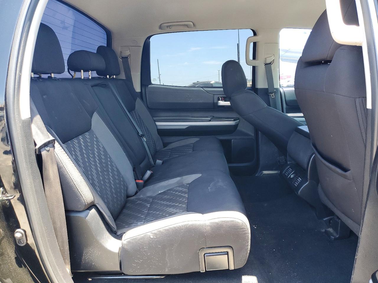 2019 TOYOTA TUNDRA