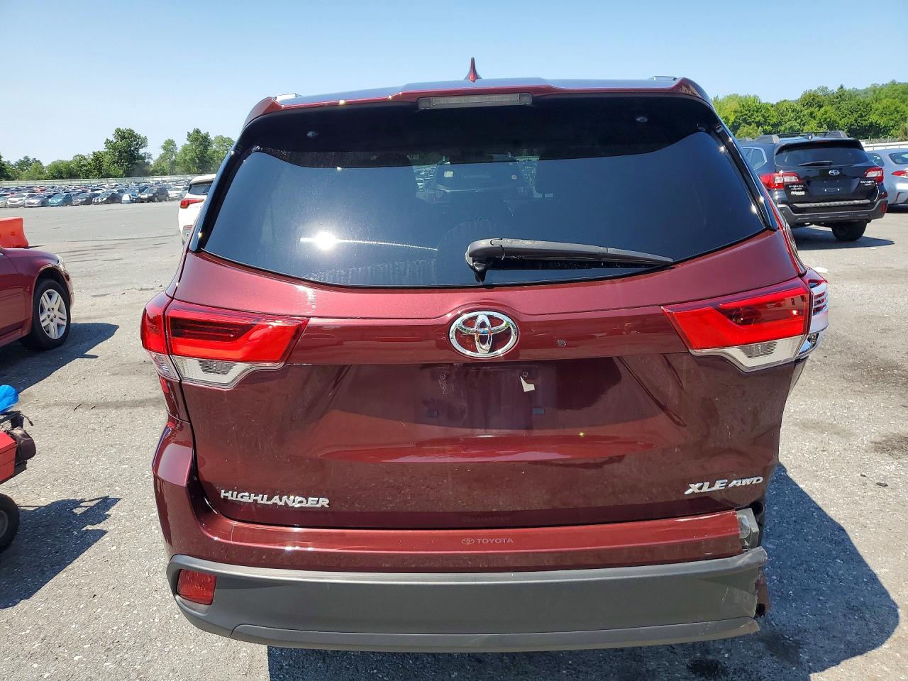 2019 TOYOTA HIGHLANDER