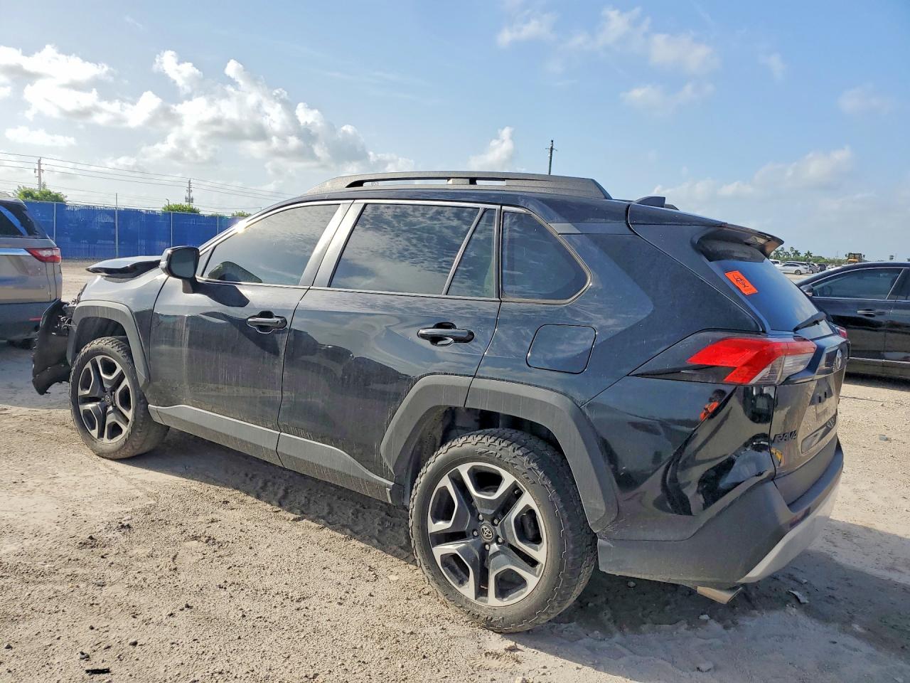2020 TOYOTA RAV4