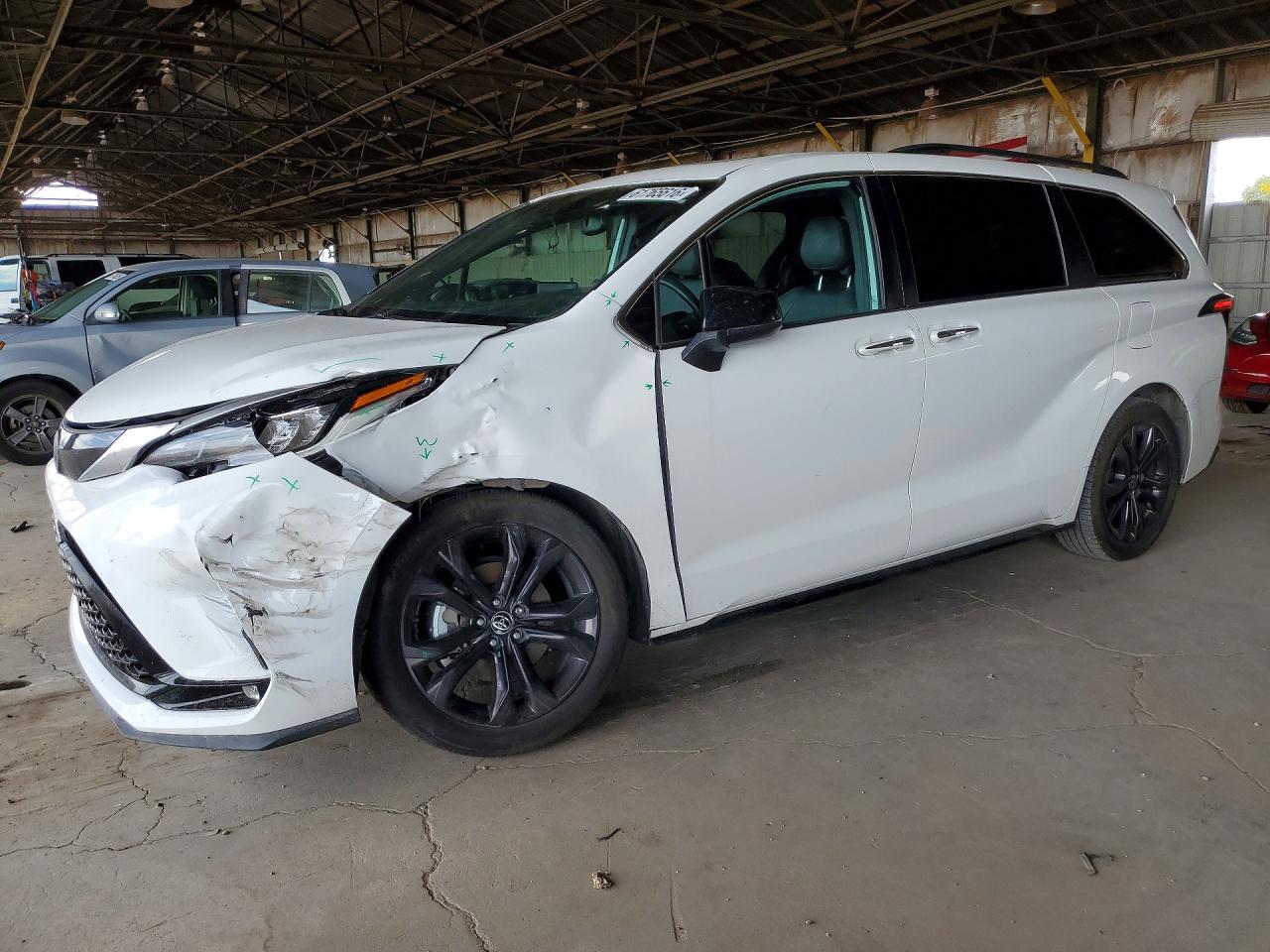 2022 TOYOTA SIENNA