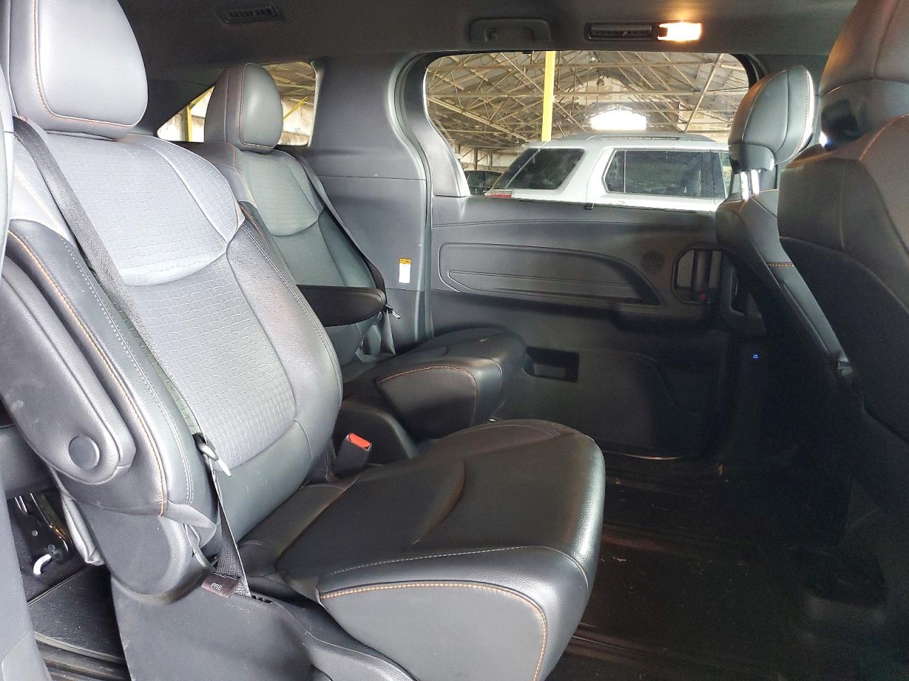 2022 TOYOTA SIENNA