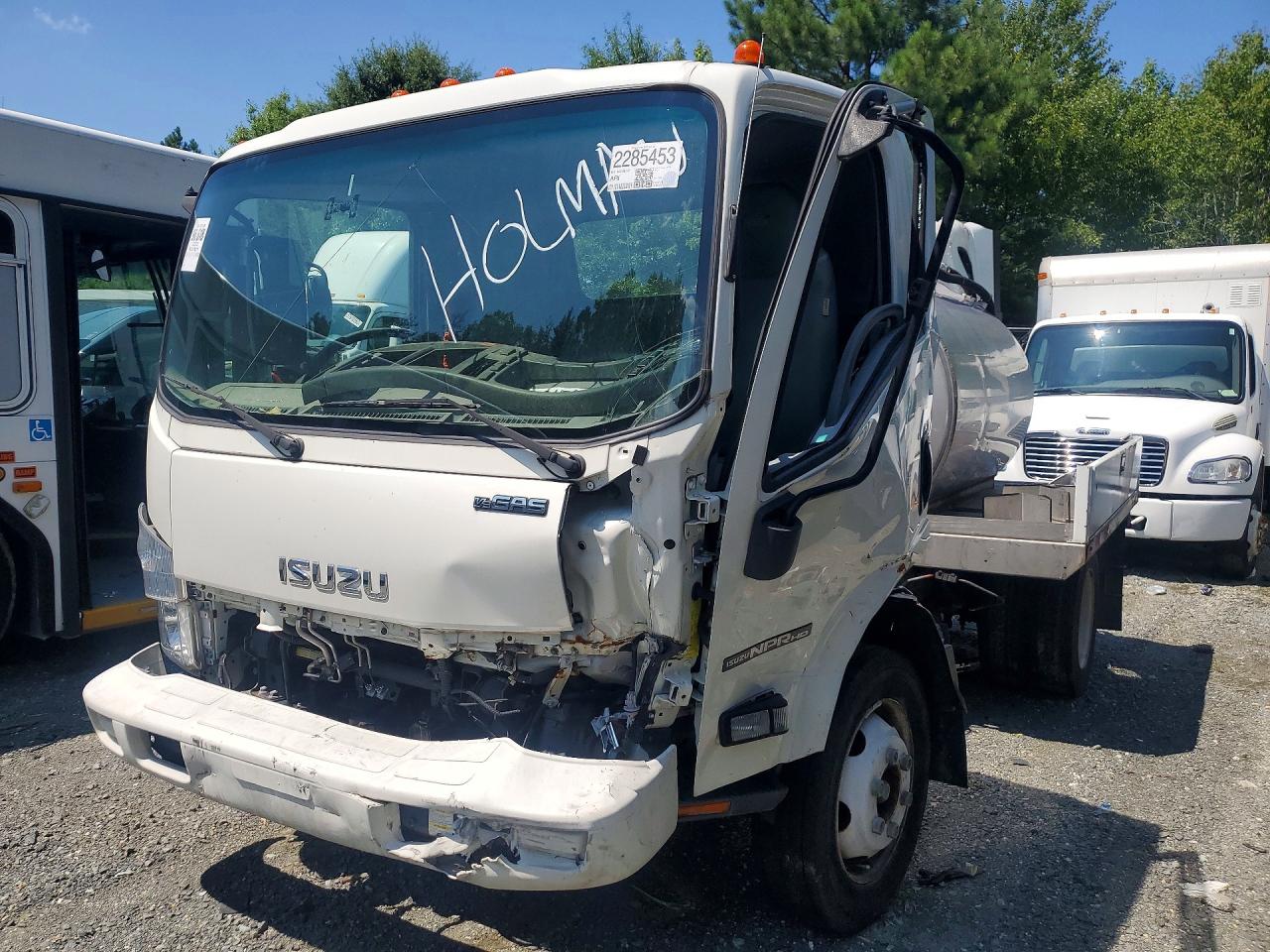 2020 ISUZU NPR