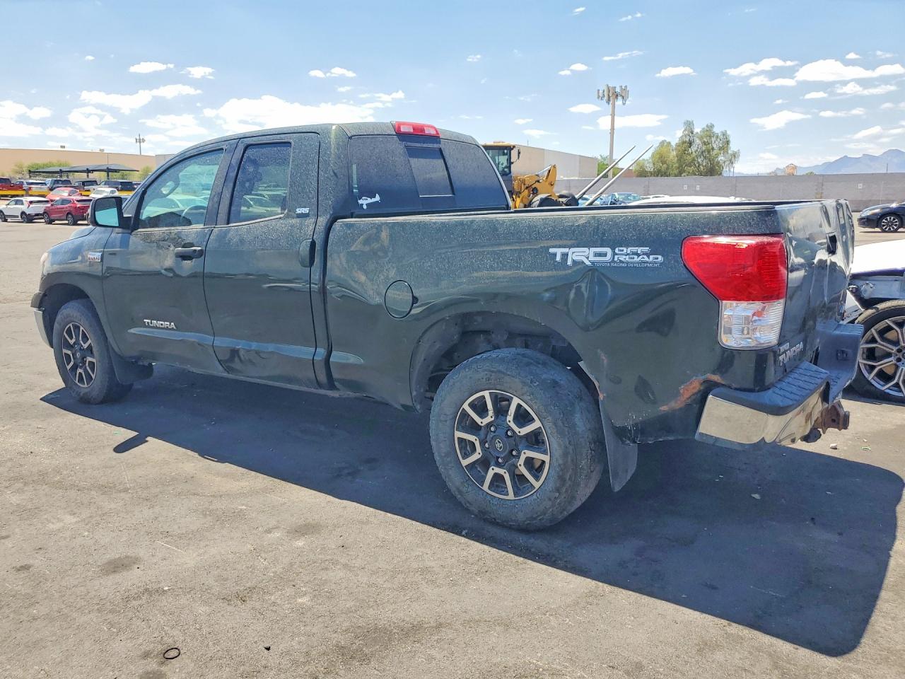 2011 TOYOTA TUNDRA