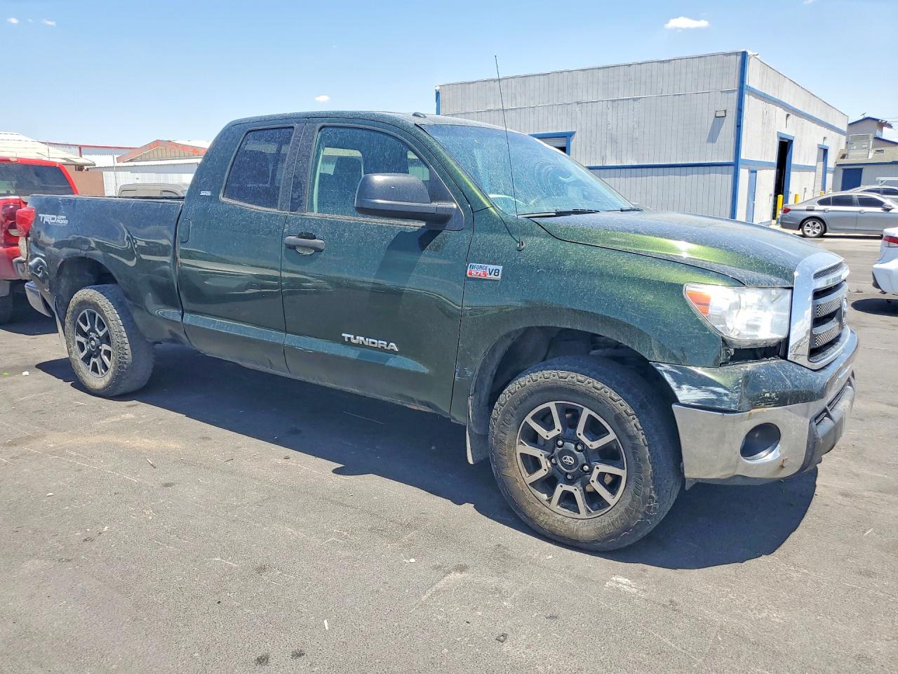 2011 TOYOTA TUNDRA
