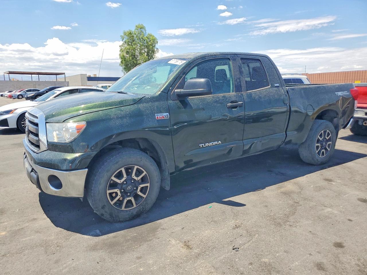 2011 TOYOTA TUNDRA