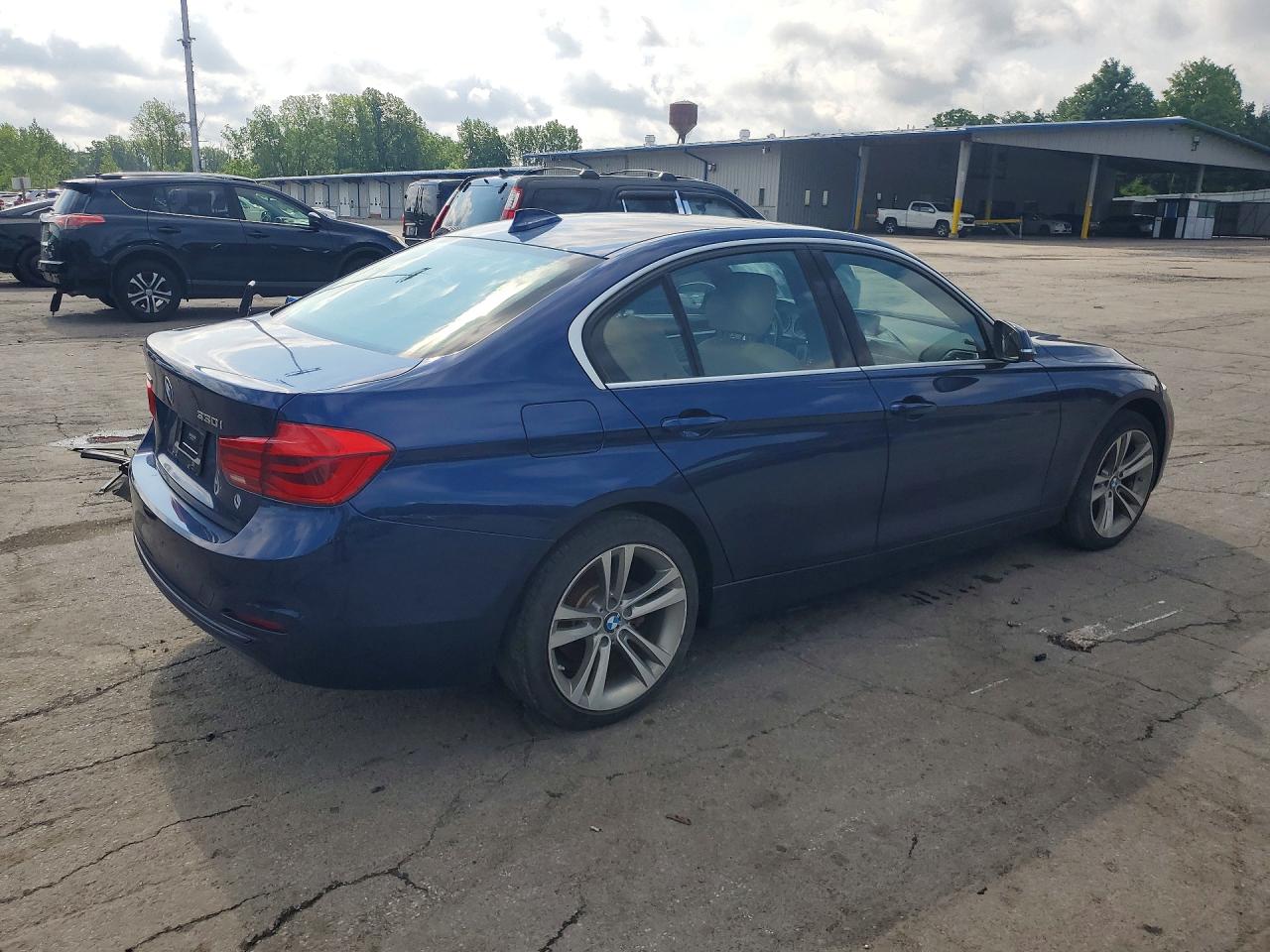 2018 BMW 3 SERIES