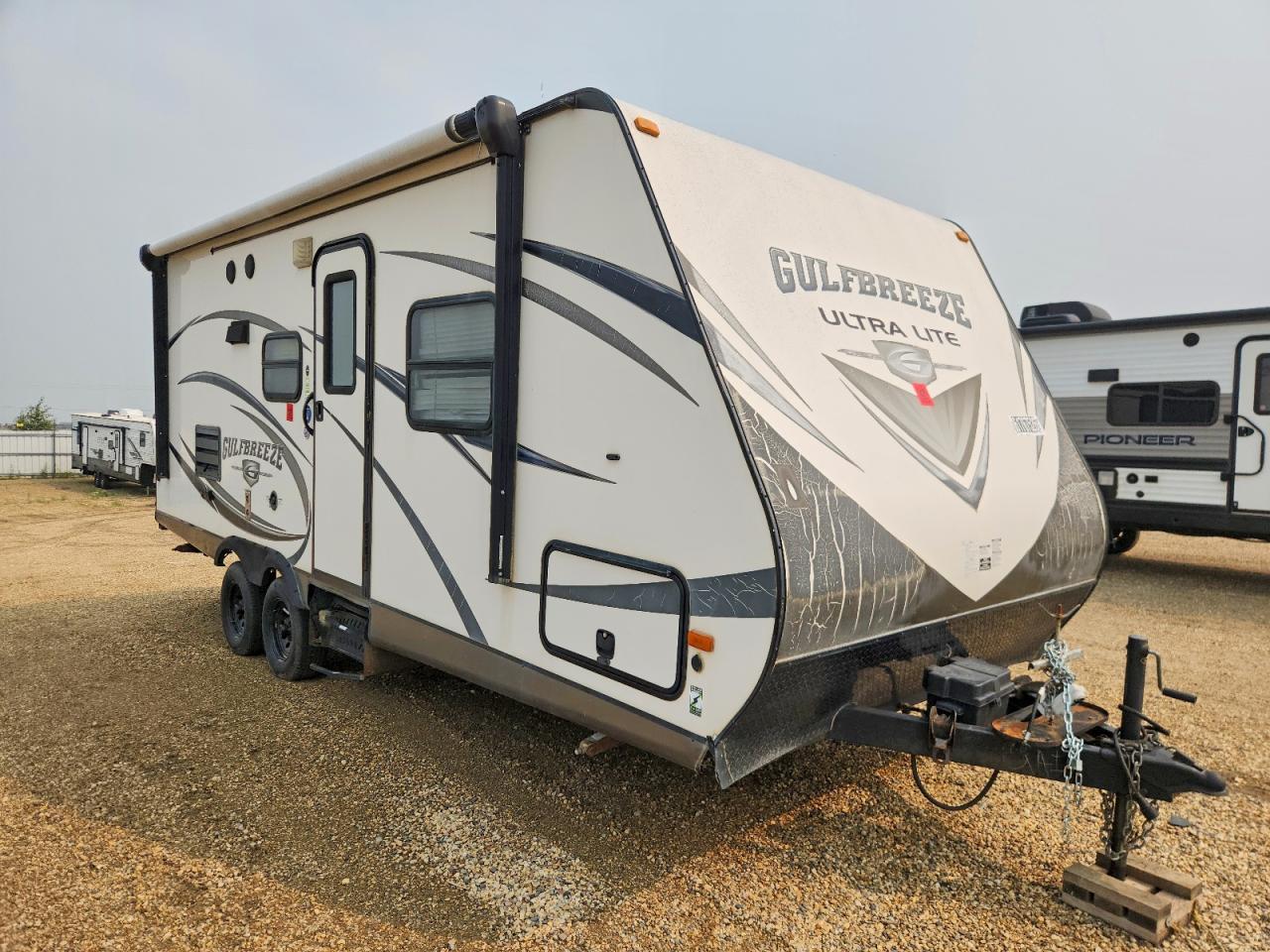 2015 GULF STREAM BREEZE