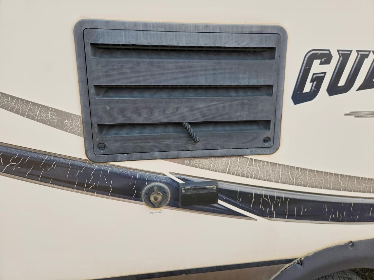 2015 GULF STREAM BREEZE